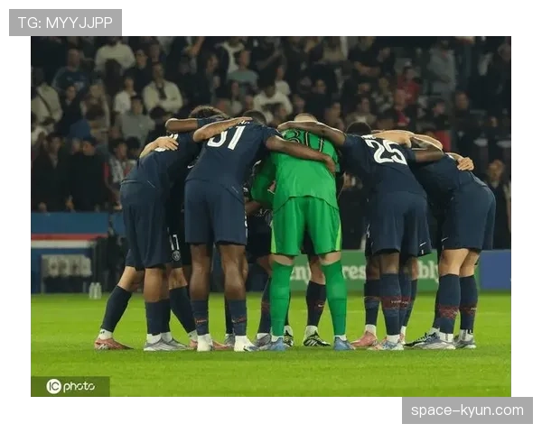 巴黎圣日耳曼欧冠13场轰入36球，场均2.77球火力冠绝全欧